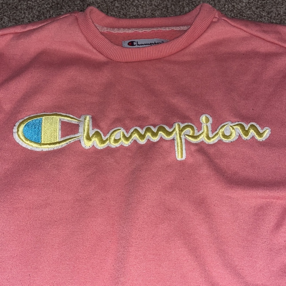 RARE Champion Crewneck - Picture 2 of 3